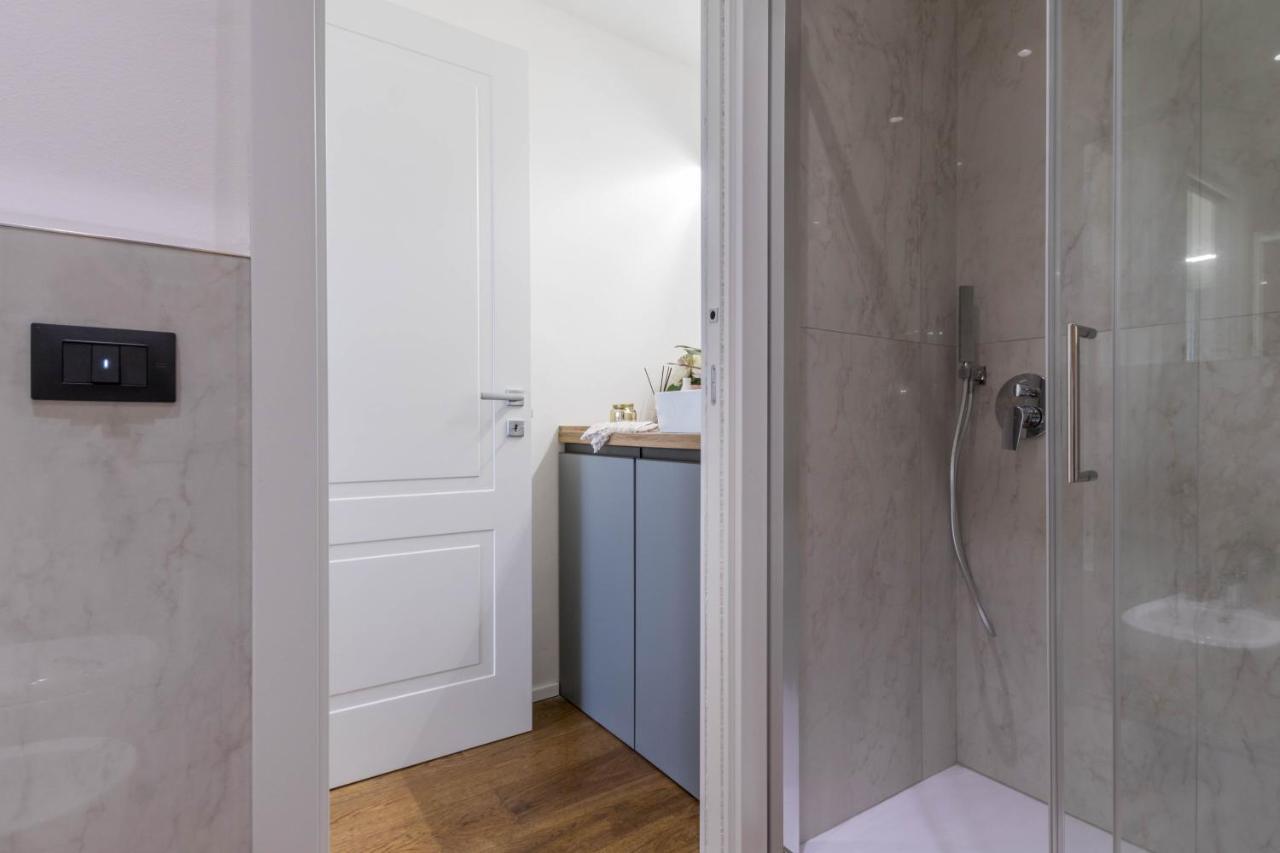 Duomo Heartbeat Studio - Via Disciplini Milano Ngoại thất bức ảnh