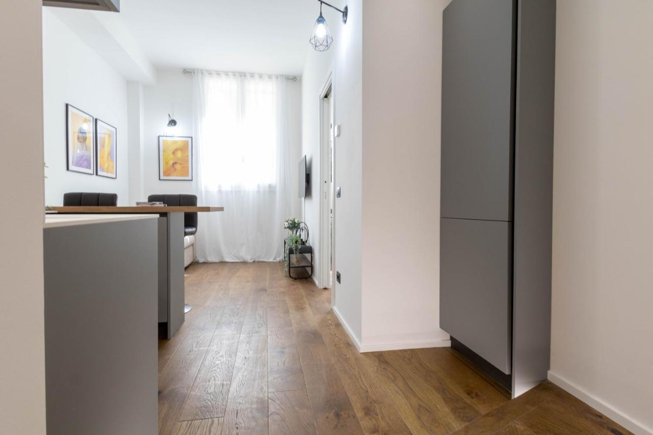 Duomo Heartbeat Studio - Via Disciplini Milano Ngoại thất bức ảnh